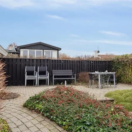 Majken - 225m From The Sea By Interhome Rønde